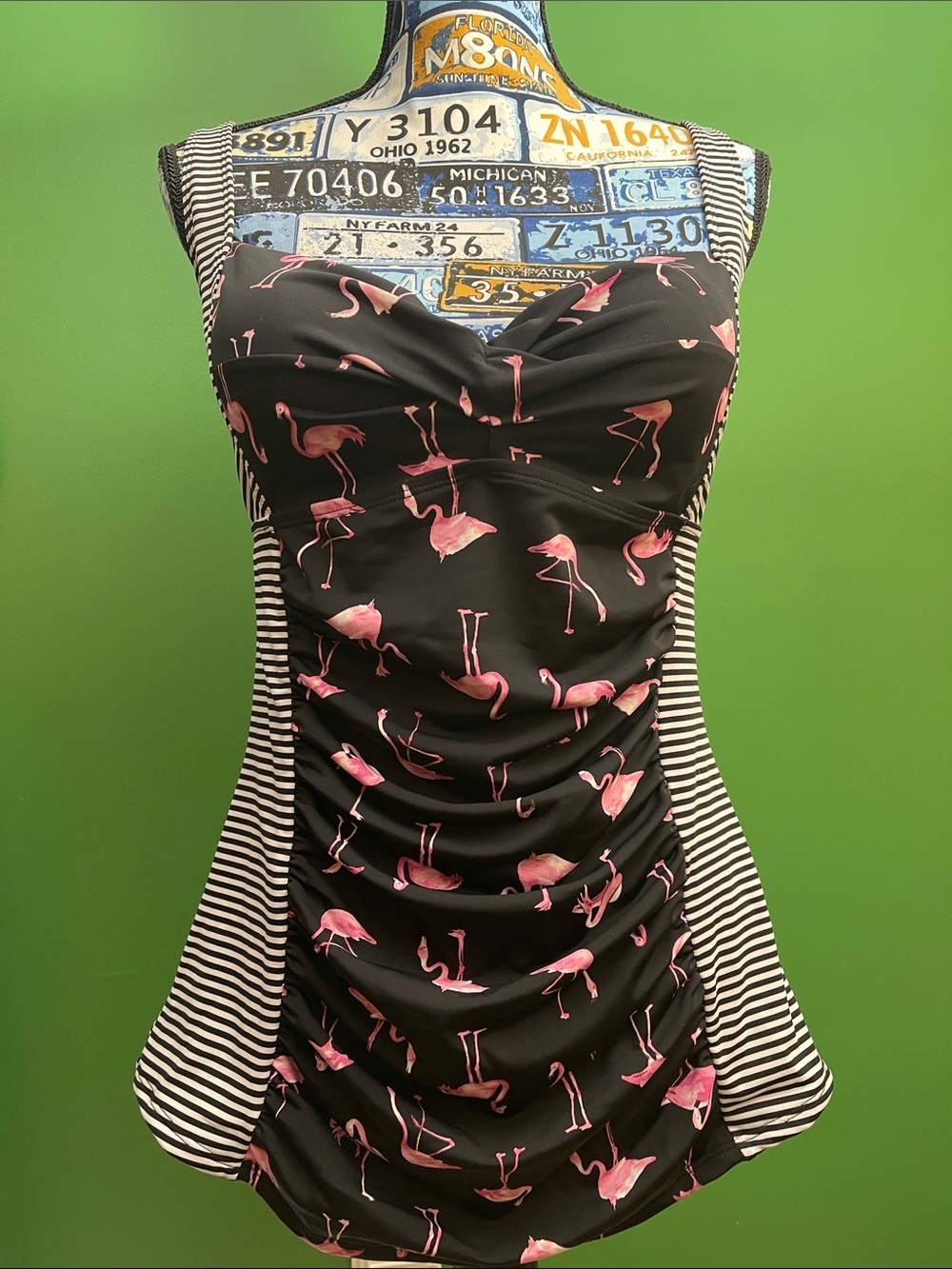 TORRID Plus Sz 0 Black Stipe and Flamingo Print Ruched Tankini Swim Top
